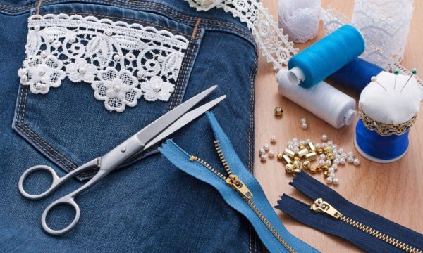 10 Creative Ideas to Custom Jeans and Refresh your Wardrobe